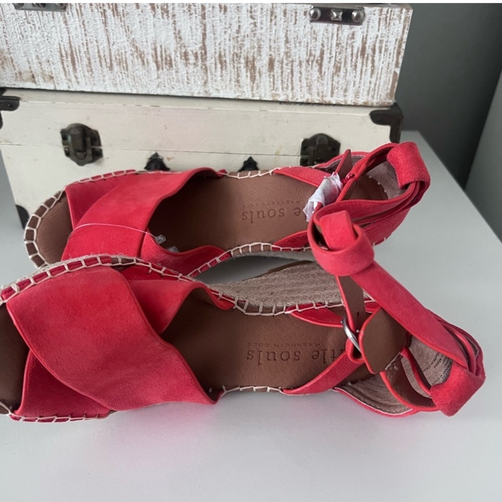 Kenneth Cole Charli Red Wedge Sandals - Picture 5 of 9